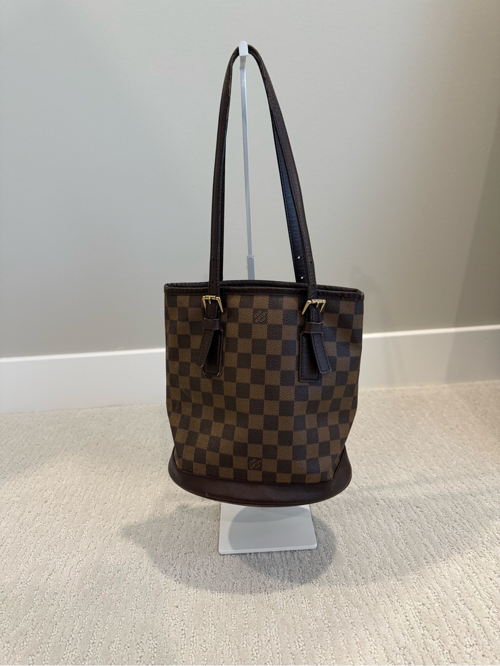 Louis Vuitton Damier Ebene Marais bucket bag